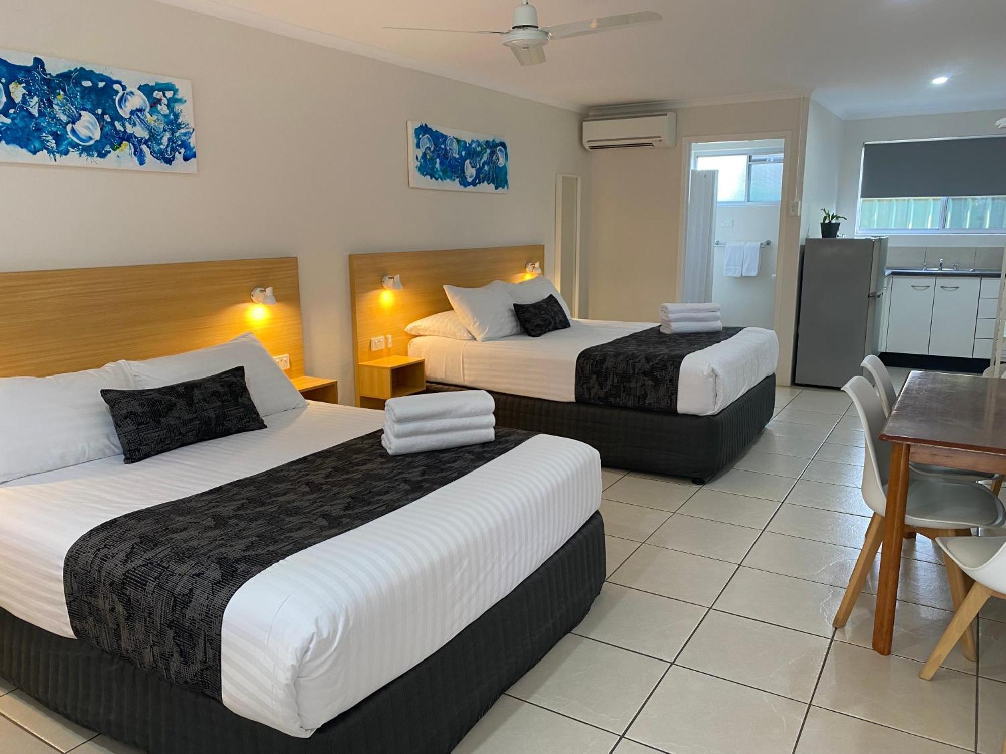 Tin Can Bay Motel Exteriér fotografie